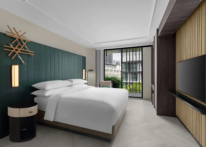 Отель Madi Paidi Bangkok, Autograph Collection 5*