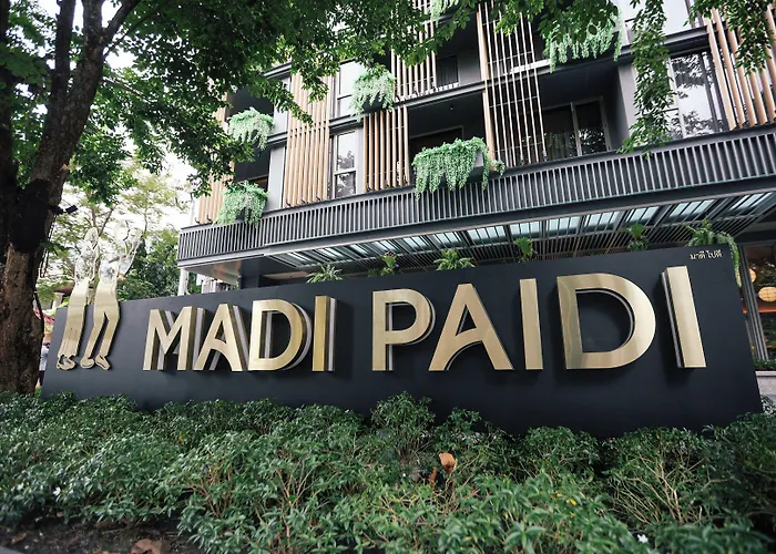 Madi Paidi Bangkok, Autograph Collection