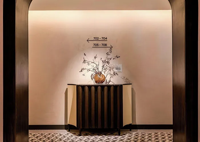 Hotel Madi Paidi Bangkok, Autograph Collection 5*